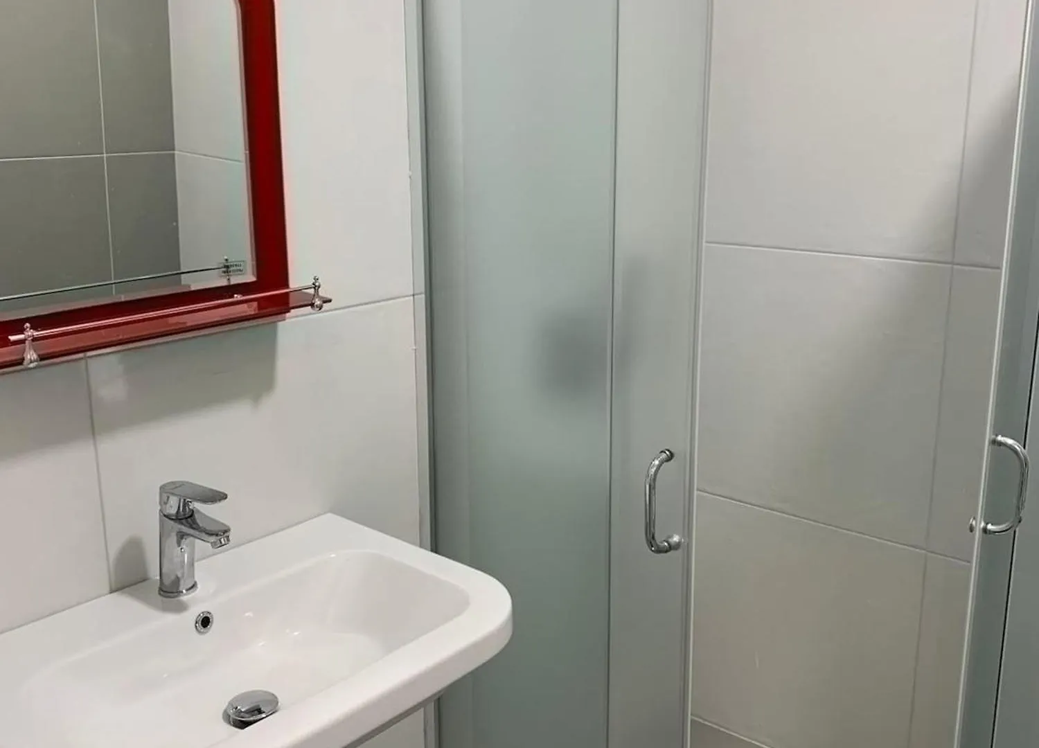 Bonbon 1 - Quiet Central 1 Bedroom Tirana Appartement