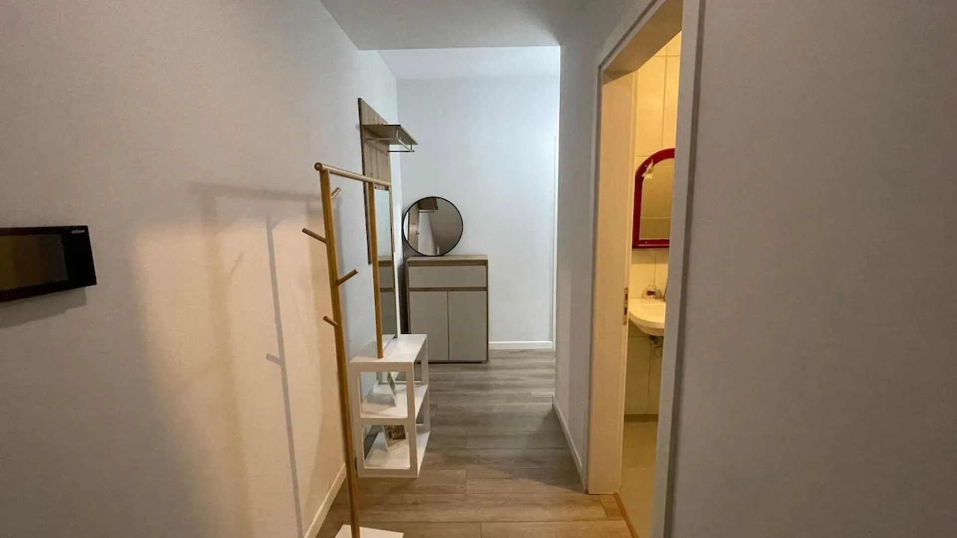 Apartament Bonbon 1 - Quiet Central 1 Bedroom Tirana Albania
